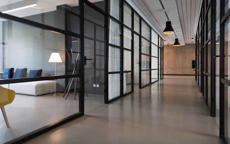 Cloison vitrée de bureau et open space